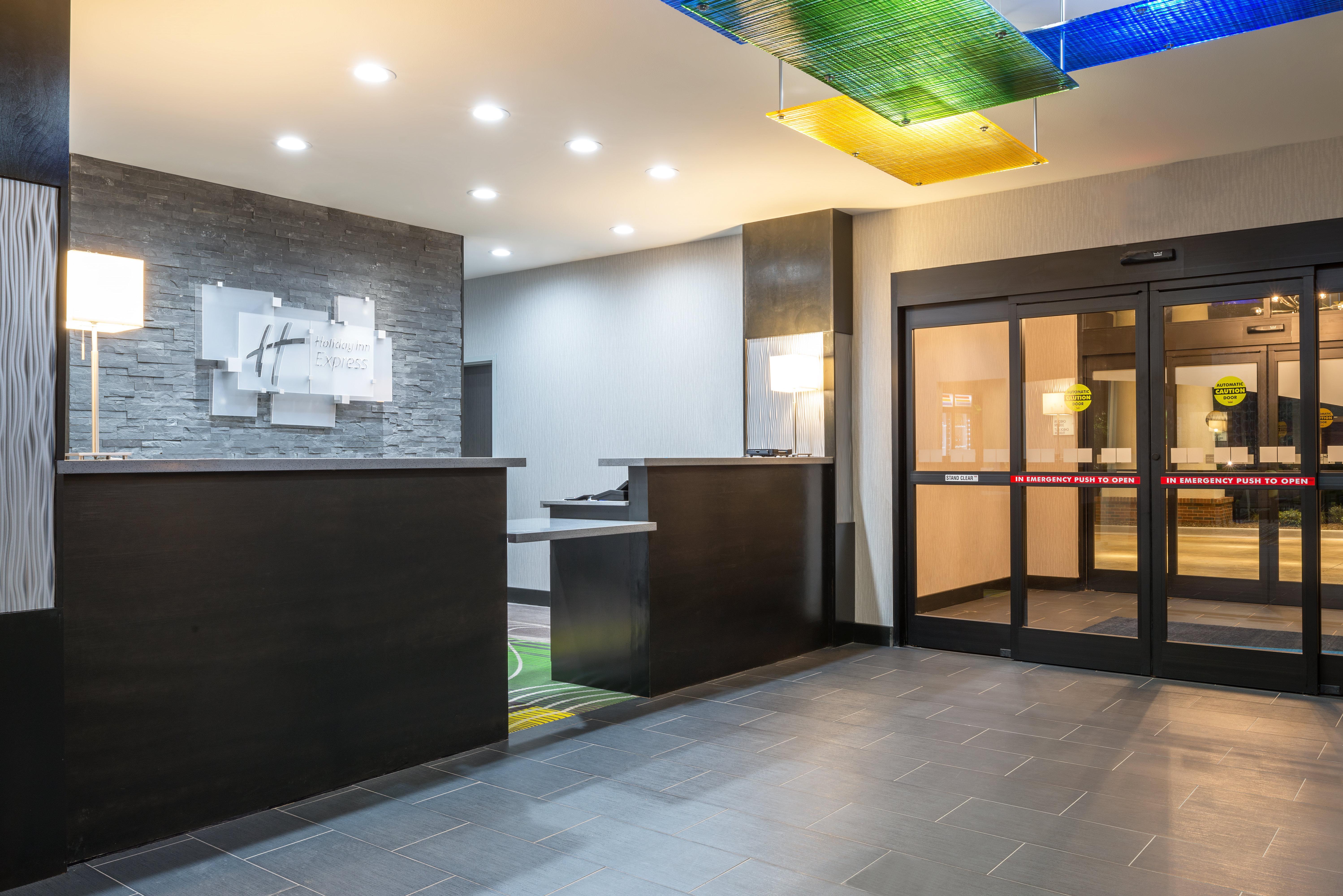 Holiday Inn Express And Suites Norman By Ihg Exterior foto